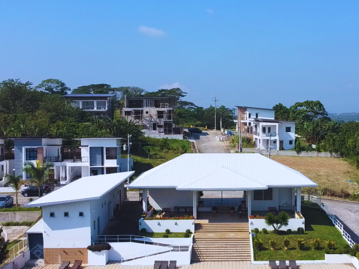 Ready For Occupancy 5-bedroom Single Detached House For Sale in Tanauan Batangas