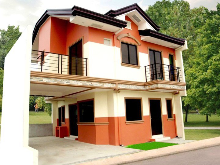 4-bedroom Single Attached House For Sale in Meycauayan Bulacan