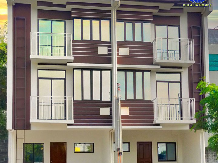 Modern 3-Storey Townhouses in Dulalia Homes Karuhatan, Valenzuela