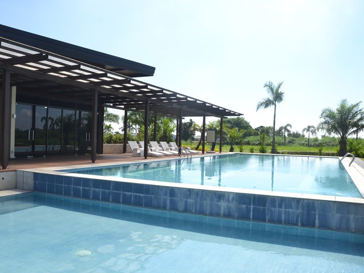 Prime residential lots available at South Lake Village in Eton City