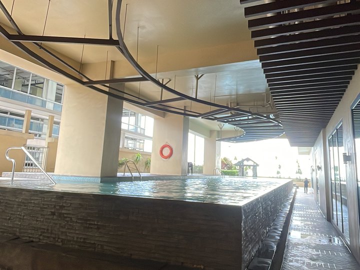 Ready for Occupancy Condo for Sale with View of Manila Bay Bank Loan Assist: Grand Riviera by Moldex