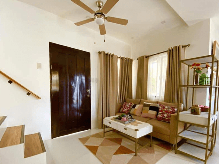 3-bedroom Single Attached House For Sale in Santa Rosa Laguna