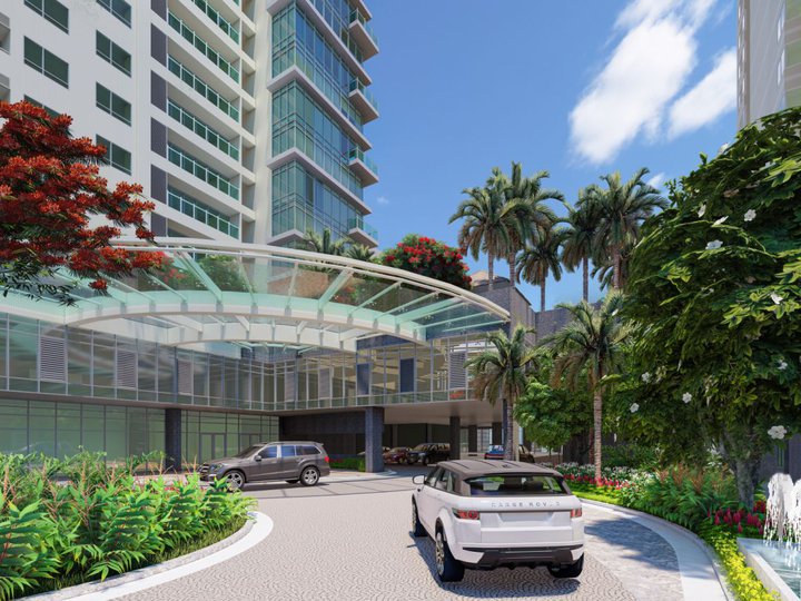 Spacious 3-bedroom luxury condo for sale in Edades West, Rockwell Center Pay CASH Get Max Discount