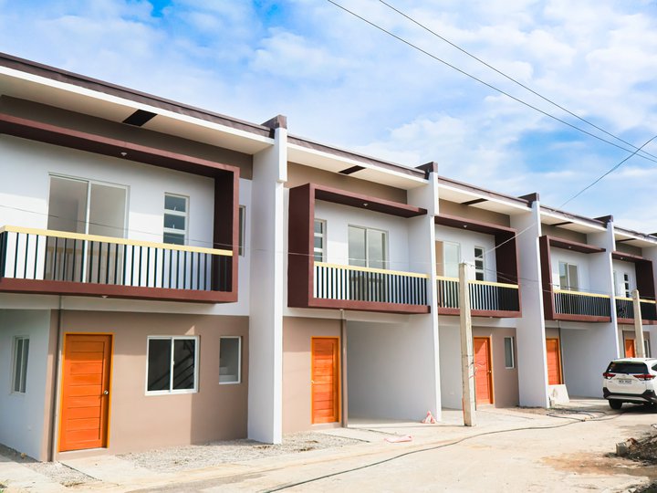 3 bedroom townhouse for sale in Lipa City development
