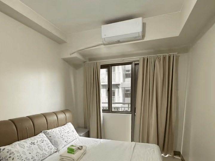 Luxury Condominium Units at S Residences in Mall of Asia Complex