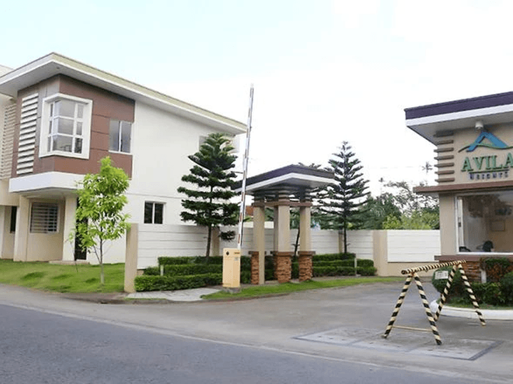 Townhouse in Avila Heights Community, Santo Tomas, Batangas