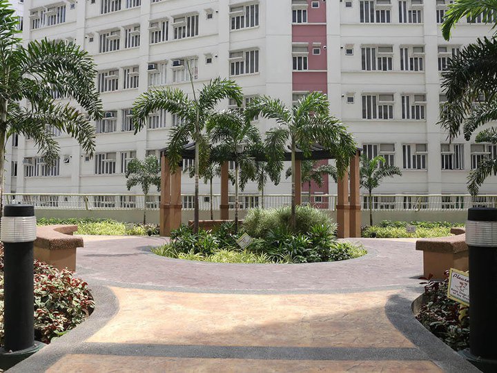 Modern Urban Living in Central Manila: Suntrust Parkview