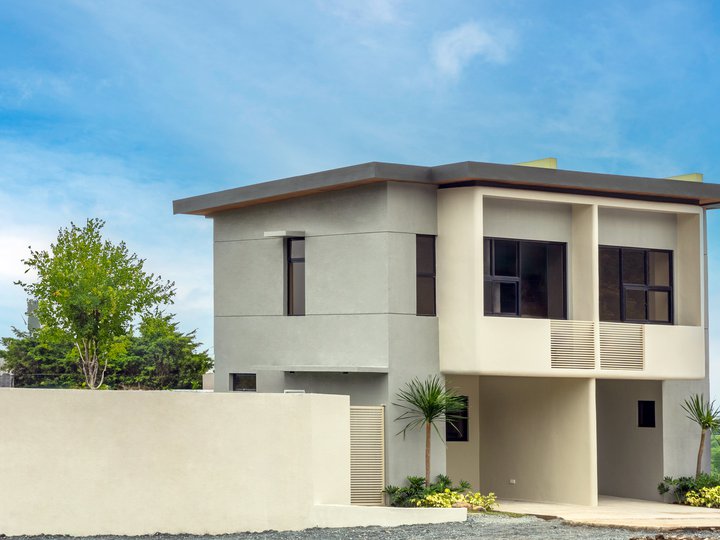 Modern townhouse in Easton Park: Affordable living in Binangonan