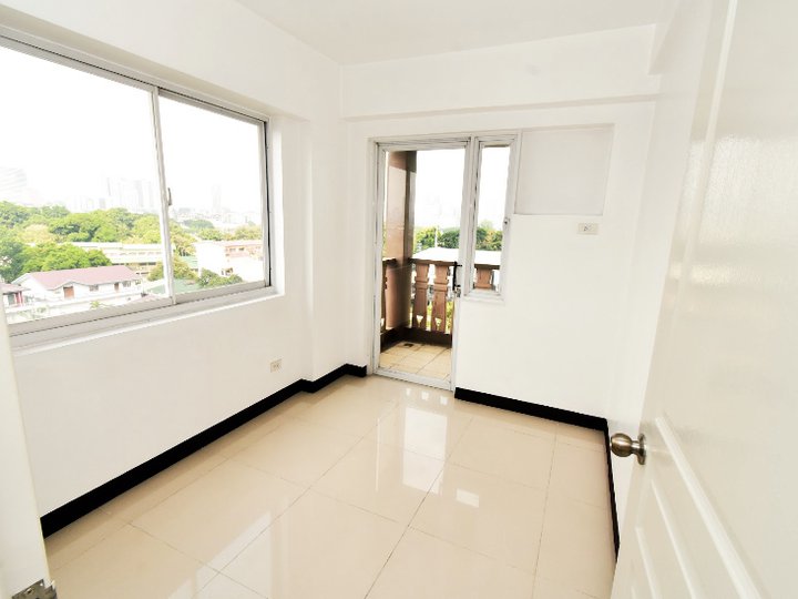Spacious 3-Bedroom Condo in Convenient New Manila Location
