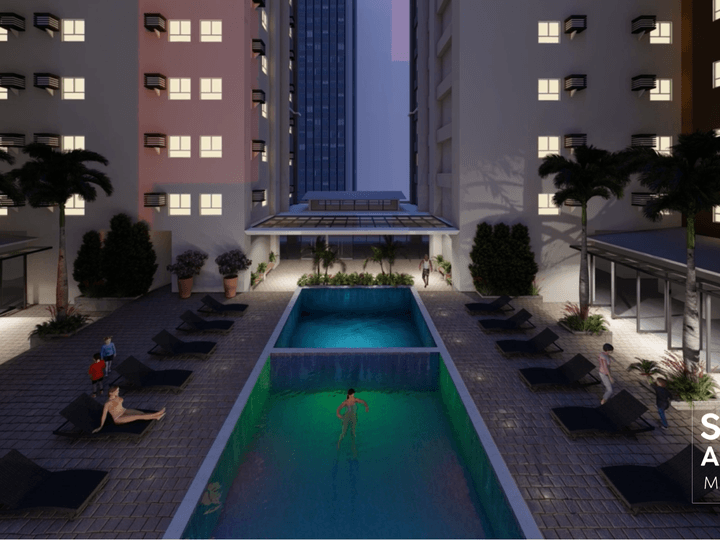 Luxury 1-Bedroom Condo in Malate with Park and Manila Sunset Views