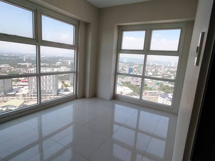 2BR Condo in Quezon City near ABSCBN, Timog, Quezon Avenue - Will Tower