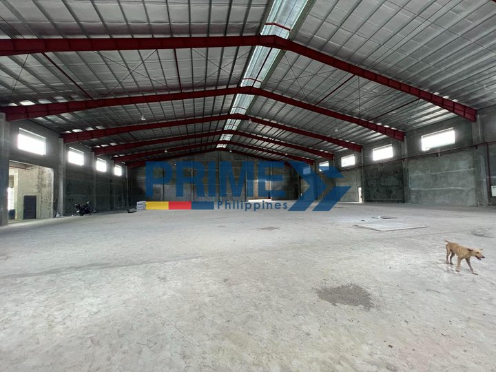 Lease: Commercial Property, In Good Condition - 2,207.41 sqm - Camarin