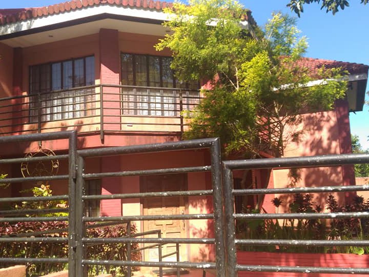 3BR House and Lot in Tagaytay Country Homes 2 House and Lot in Tagaytay