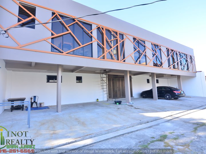 3 Bedrooms House and Lot Townhouse near Robinson Place Las Piñas