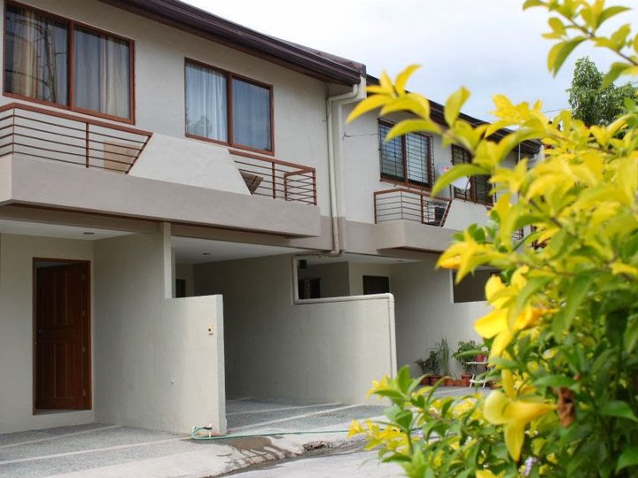 3 BEDROOMS TOWNHOUSE WITH ATTIC FOR SALE IN BETTER LIVING PARANAQUE