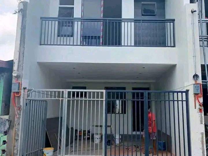 PRE SELLING TOWNHOUSE FOR SALE IN SAN BARTOLOME QUEZON CITY