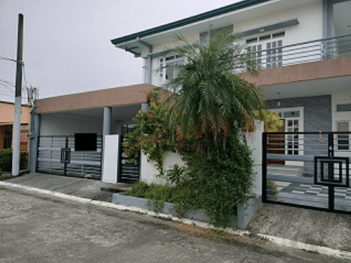 House for Sale in BF Homes Paranaque City