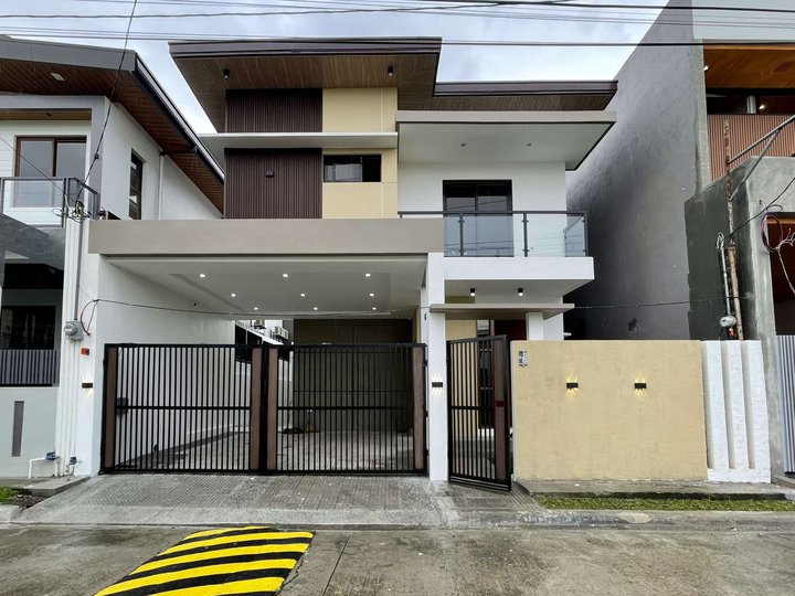 FOR SALE BRAND NEW TWO STOREY MODERN FURNISHED HOUSE IN ANGELES CITY NEAR CLARK