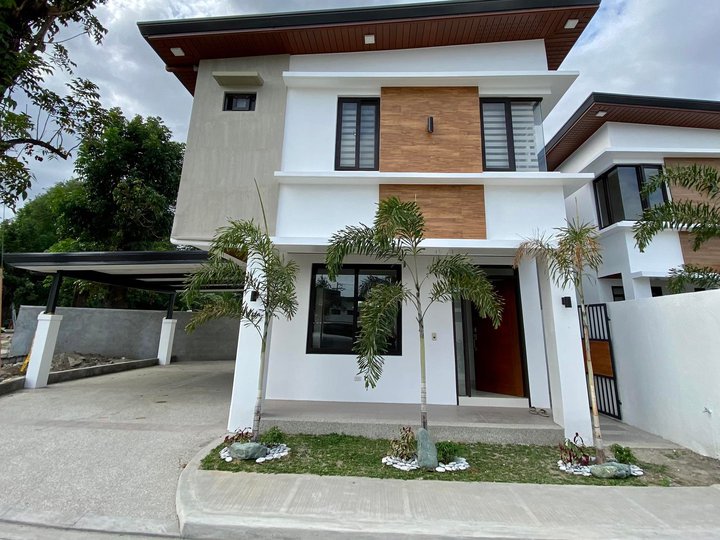 4 BEDROOMS SEMI-FURNISHED HOUSE FOR RENT IN ANUNAS, ANGELES CITY