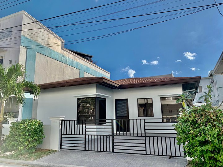 3 BEDROOMS SEMI-FURNSIHED BUNGALOW HOUSE FOR SALE IN ANGELES CITY