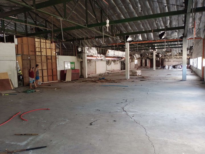 WAREHOUSE SPACE FOR RENT in Angono Rizal!