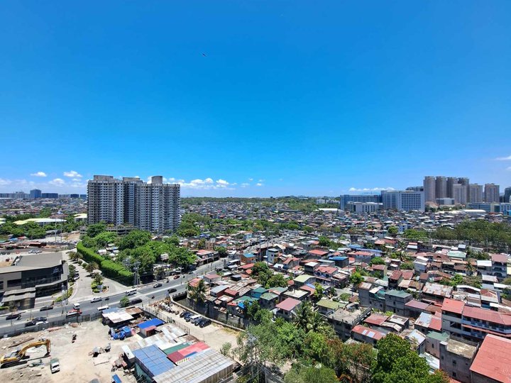 1BR Condo Unit for Sale in Grace Residences, Taguig City