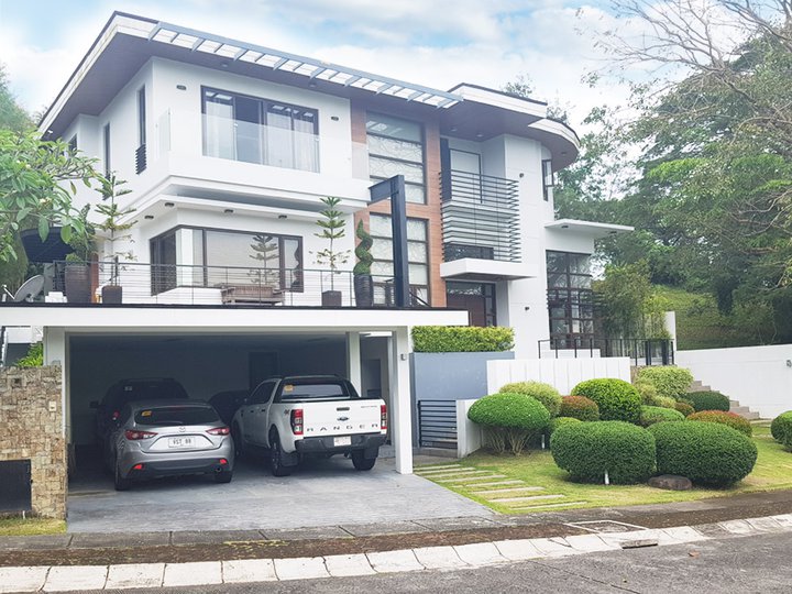 FOR SALE: 6BR Well-Designed House in Wedge Woods near Ayala Westgrove
