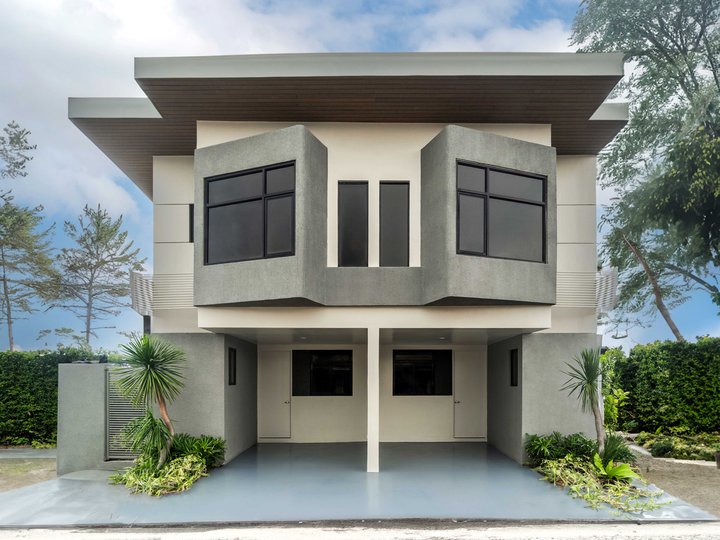 3-bedroom Duplex / Twin House For Sale in Binangonan Rizal