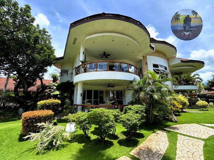 Pre-Owned 2BR Fully Furnished Lavish Ocean View Condo For Sale In Dauin, Negros Oriental