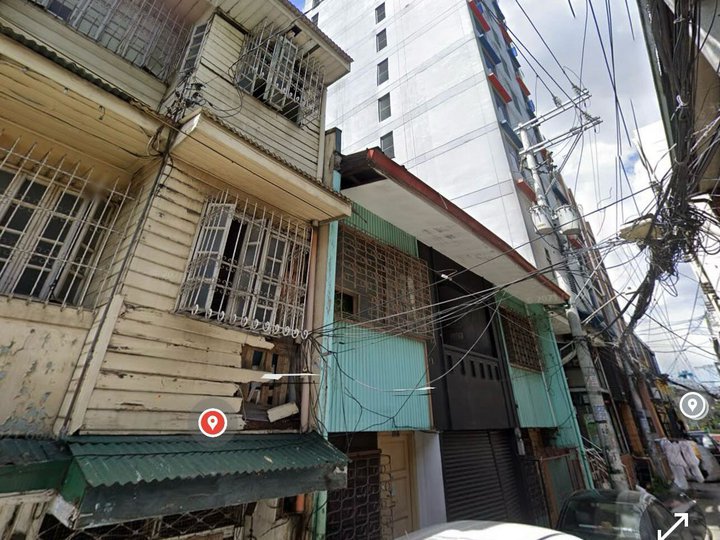 FOR SALE: 300 sq.m. Commercial Lot in Manila