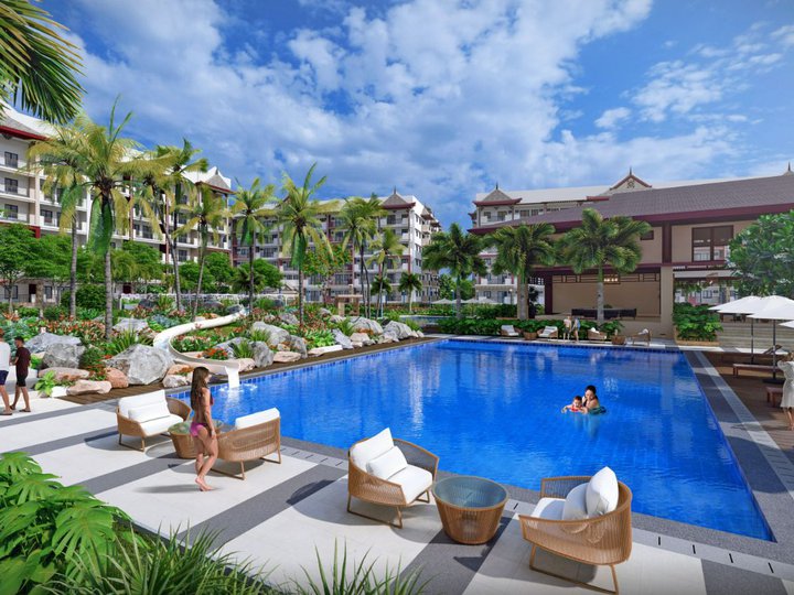 Pre-Selling 2-Bedroom Resort-Inspired Condominium in Acacia Estate by DMCI Homes!