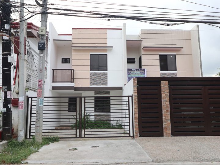Brand New 2 Storey Townhouse in Fairview PH2465