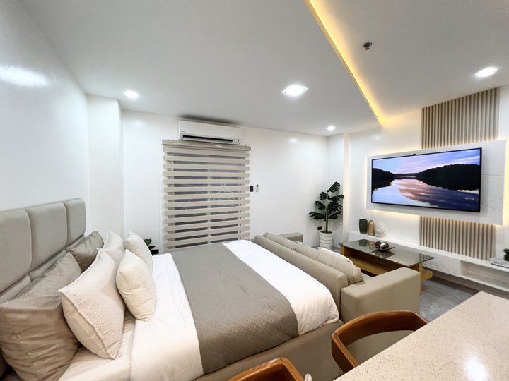 1-bedroom Condo For Sale in Clark Angeles Pampanga