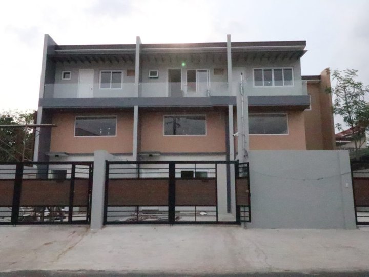 Spacious 3 Storey Townhouse For Sale in North, Fairview QC PH2566