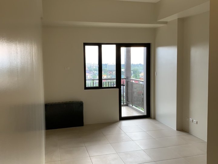 Studio with Balcony condo for sale in Tagaytay - SERIN WEST