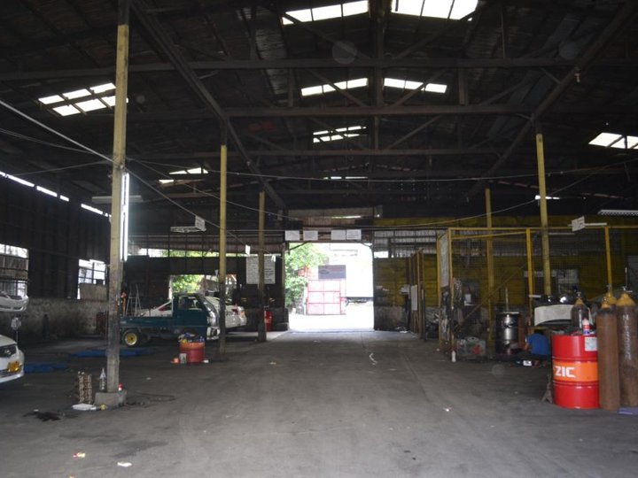 Warehouse (Commercial) For Sale in Balintawak Quezon City