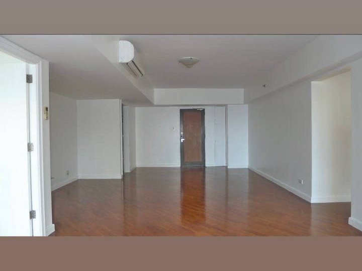 3 Bedroom Condominium for Sale in Makati Joya Lofts & Towers Rockwell