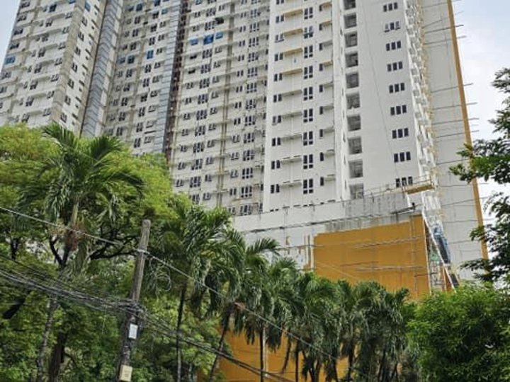 2BR CONDO IN SAN JUAN NEAR LASALLE GREENHILLS 2BR RENT TO OWN