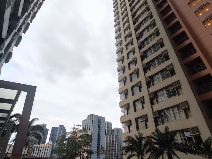 RENT TO OWN NEAR CASH AND CARRY MAKATI CITY condominium