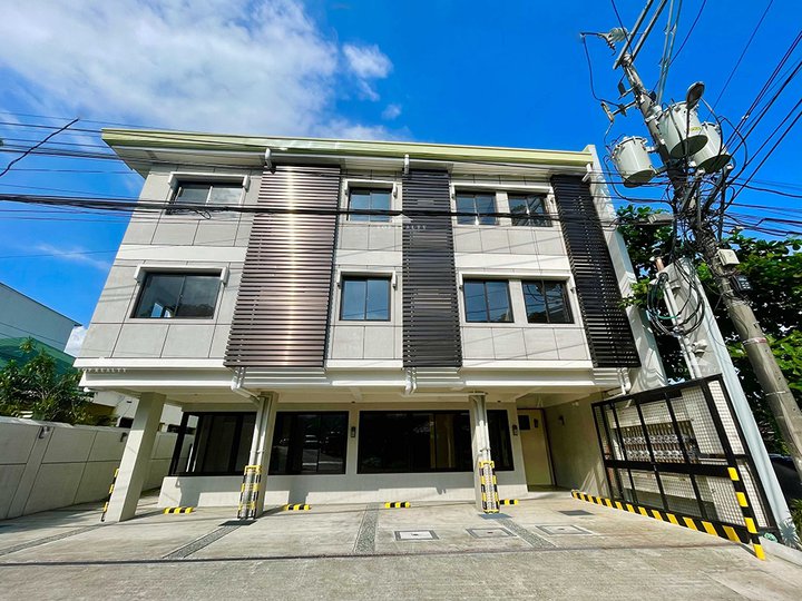 For Sale, Brand New 3 Storey Apartment Building in Afpovai, Taguig