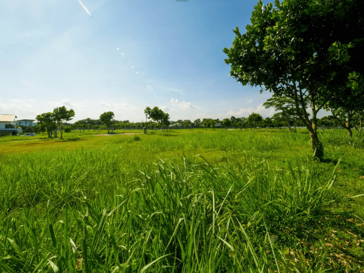 250 sqm Residential Lot Available for Sale in Riverbend, Eton City, Santa Rosa, Laguna