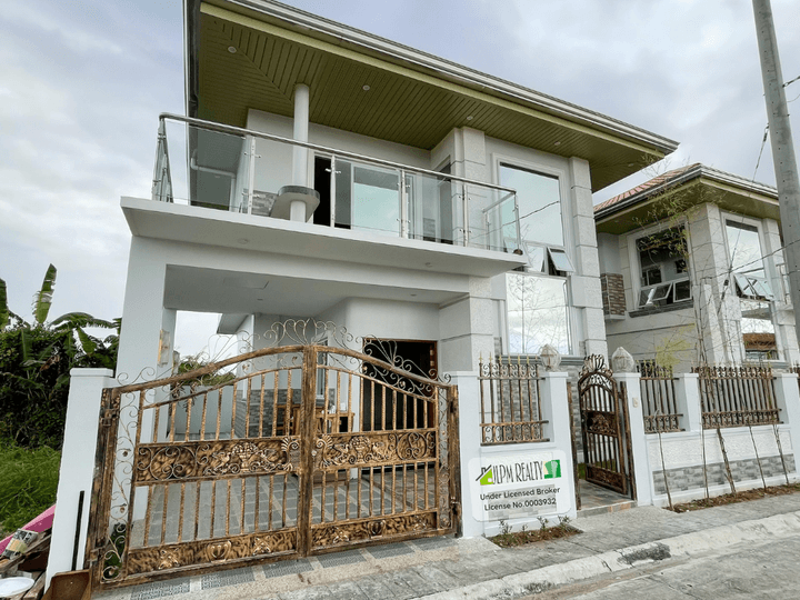 5-bedroom Single Detached House For Sale in Malolos Bulacan