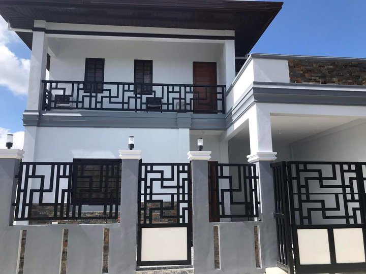 3 bedrooms Single Deatached Furnished house and lot in Lipa City