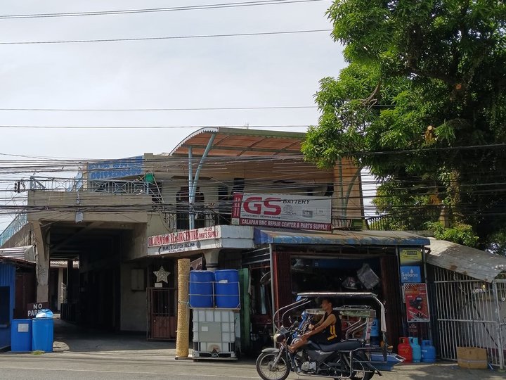 Warehouse with 2-storey Commercial Building (Front)