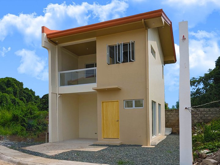Hankyu-Idesia Heights / Yuri Model 2-bedroom Single Attached House For Sale in Dasmarinas Cavite