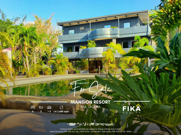 Mansion with Miami Beach Resort Vibes For Sale in Pila, Laguna