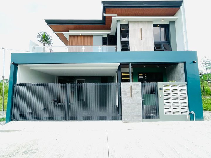 FOR SALE BRAND NEW HOUSE AND LOT WITH SWIMMING POOL IN ANGELES CITY NEAR KOREAN TOWN AND CLARK