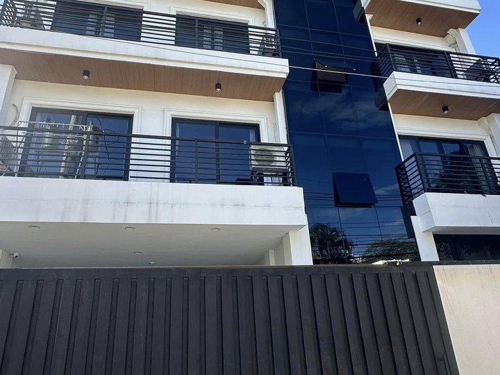 4-Storey Residential Building for SALE in A.S fortuna, Mandaue City