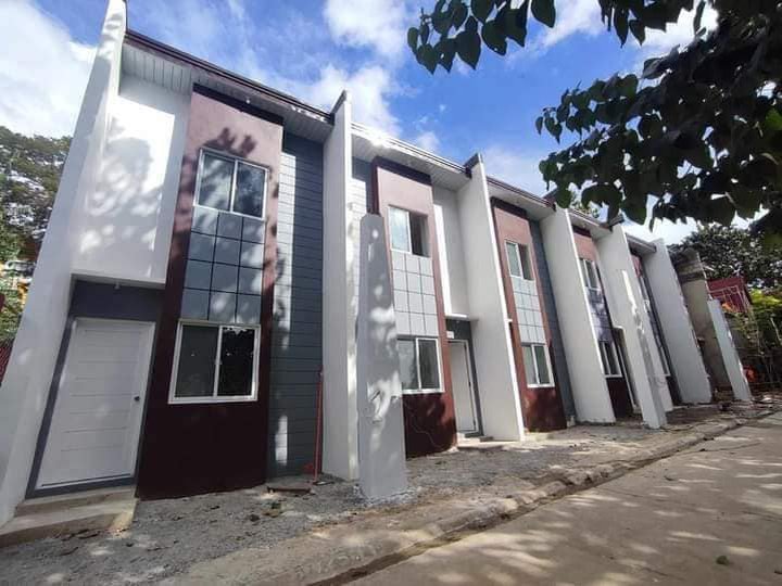 TOWNHOUSE FOR SALE IN SUNFLOWER HOMES SUBD ANGONO RIZAL