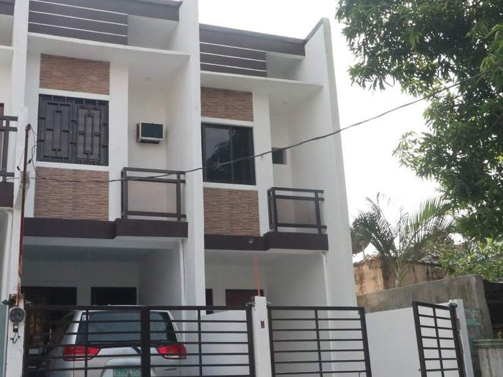 2 Storey Townhouse For sale in Sauyo Quezon City PH2873